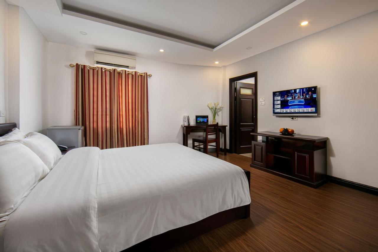 Duc Trong Hotel Hanoi Exterior photo